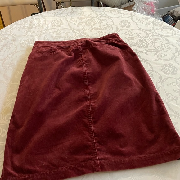 Crimson corduroy J Crew skirt - Picture 3 of 4
